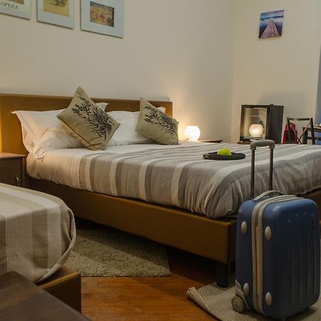 Living Rome Ottaviano B&B ภายนอก รูปภาพ