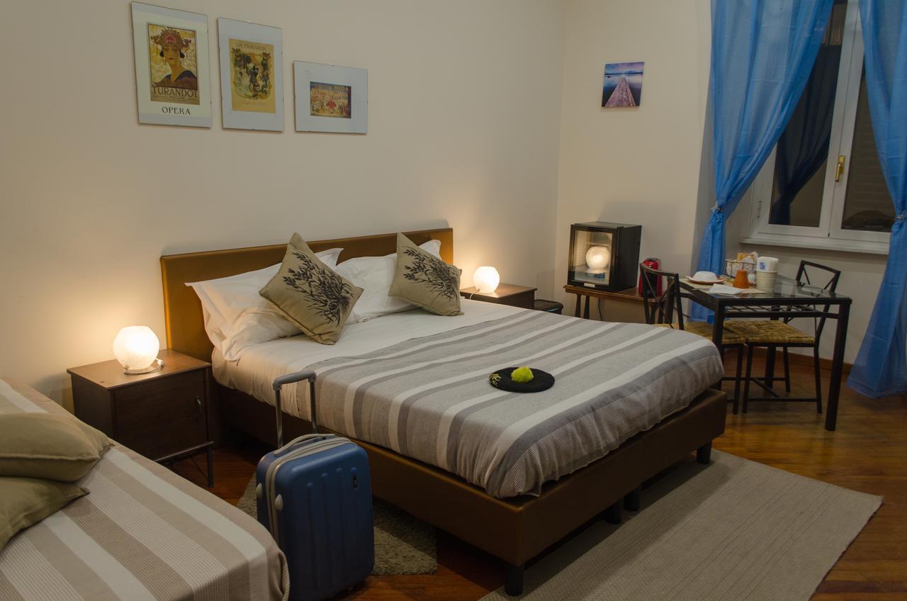 Living Rome Ottaviano B&B ภายนอก รูปภาพ