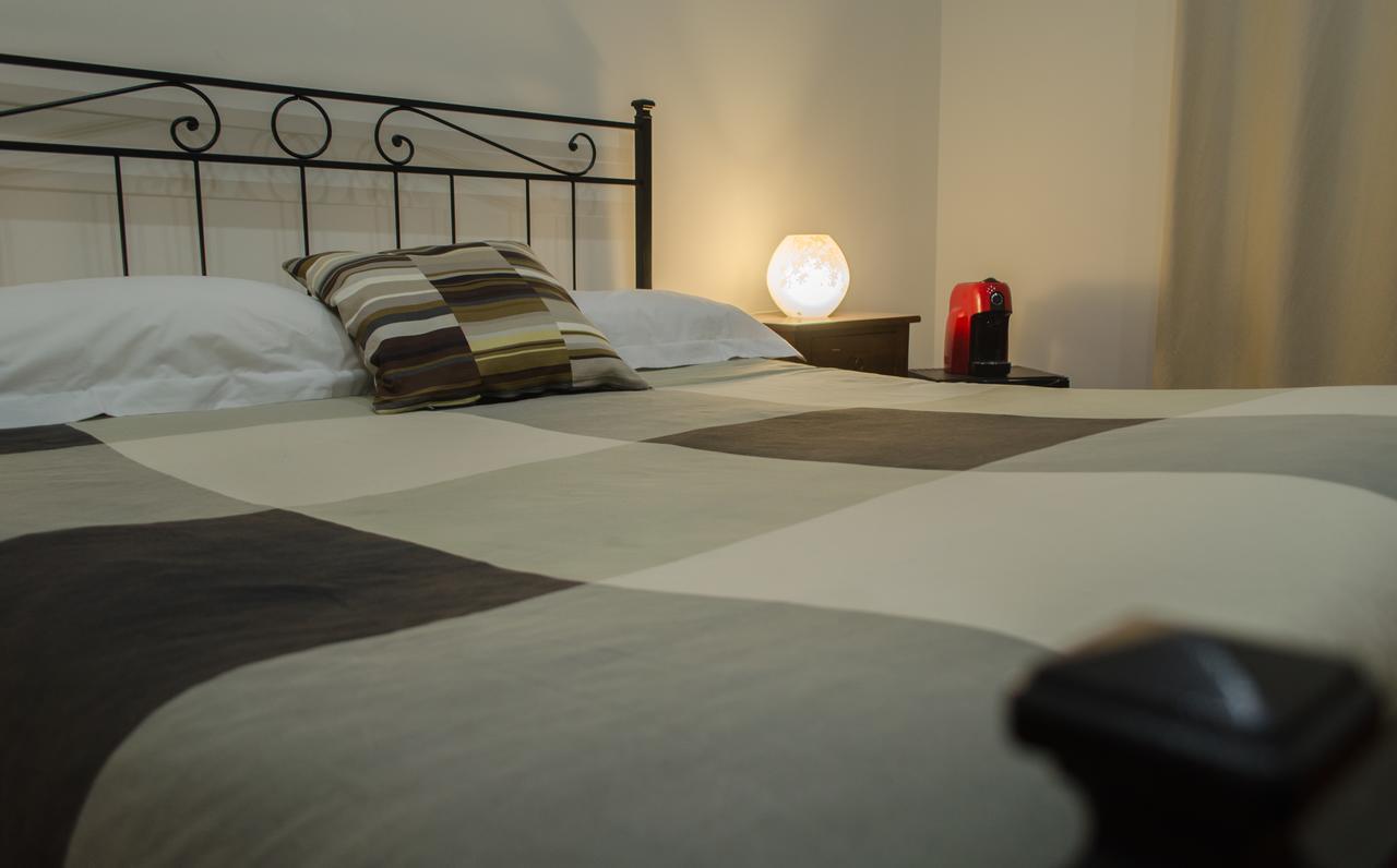 Living Rome Ottaviano B&B ภายนอก รูปภาพ