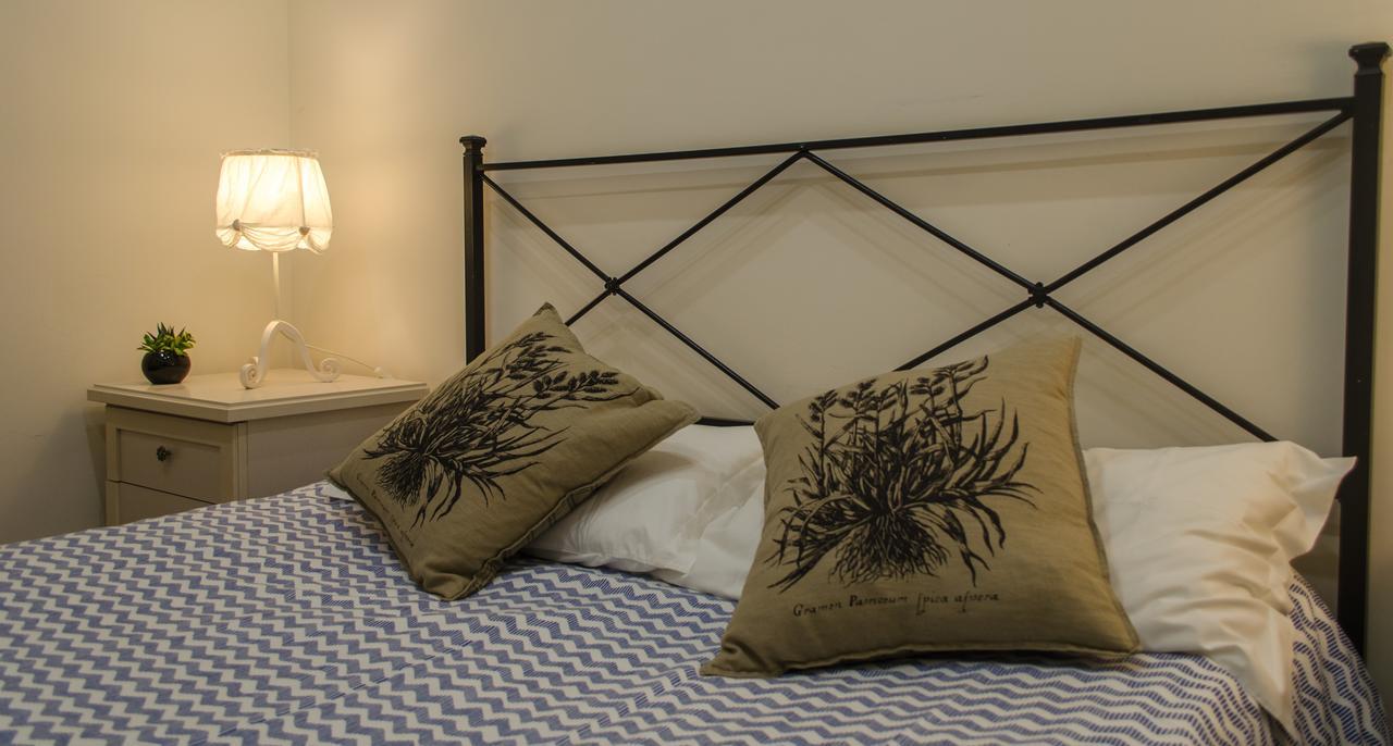 Living Rome Ottaviano B&B ภายนอก รูปภาพ