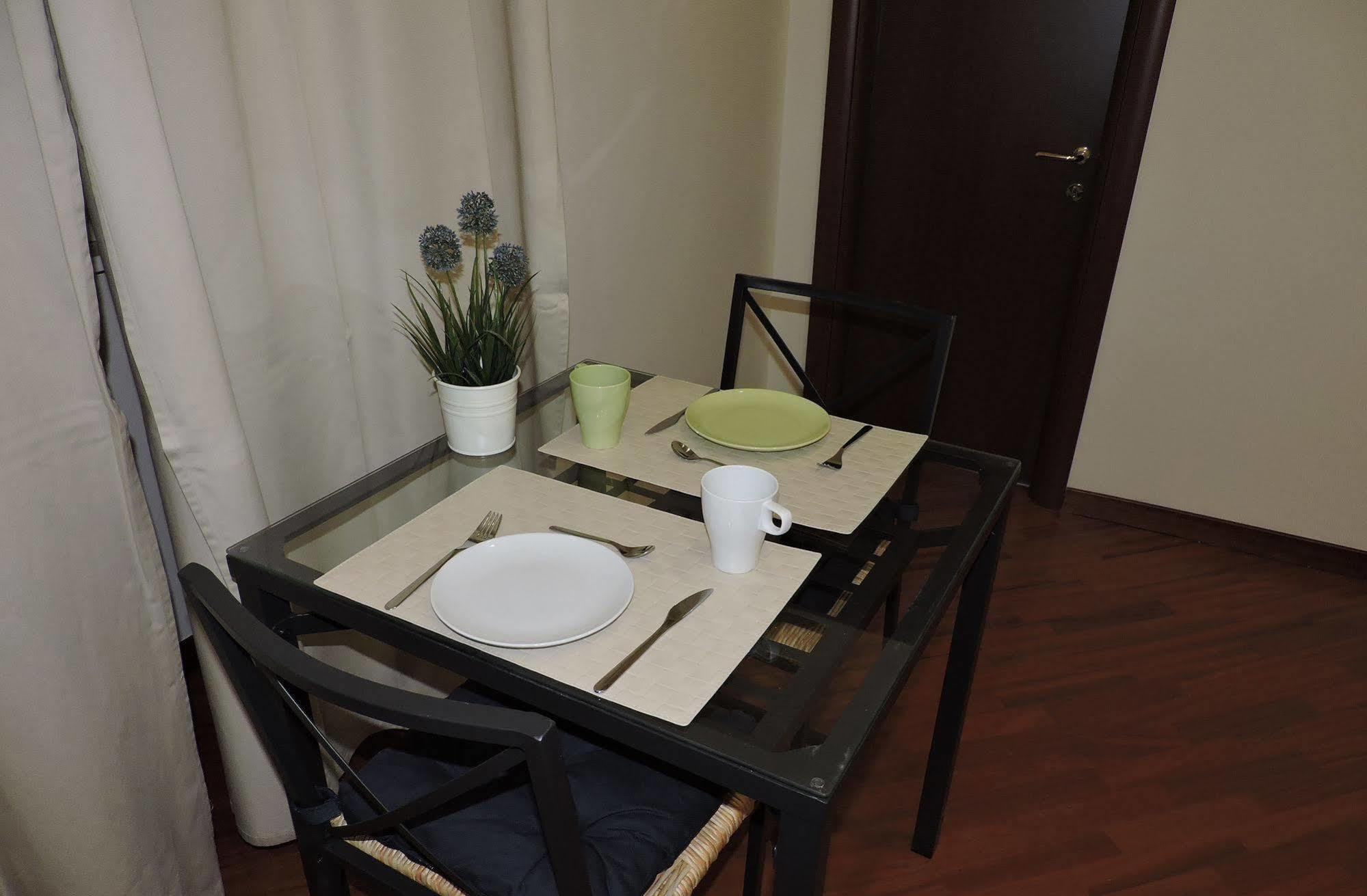 Living Rome Ottaviano B&B ภายนอก รูปภาพ
