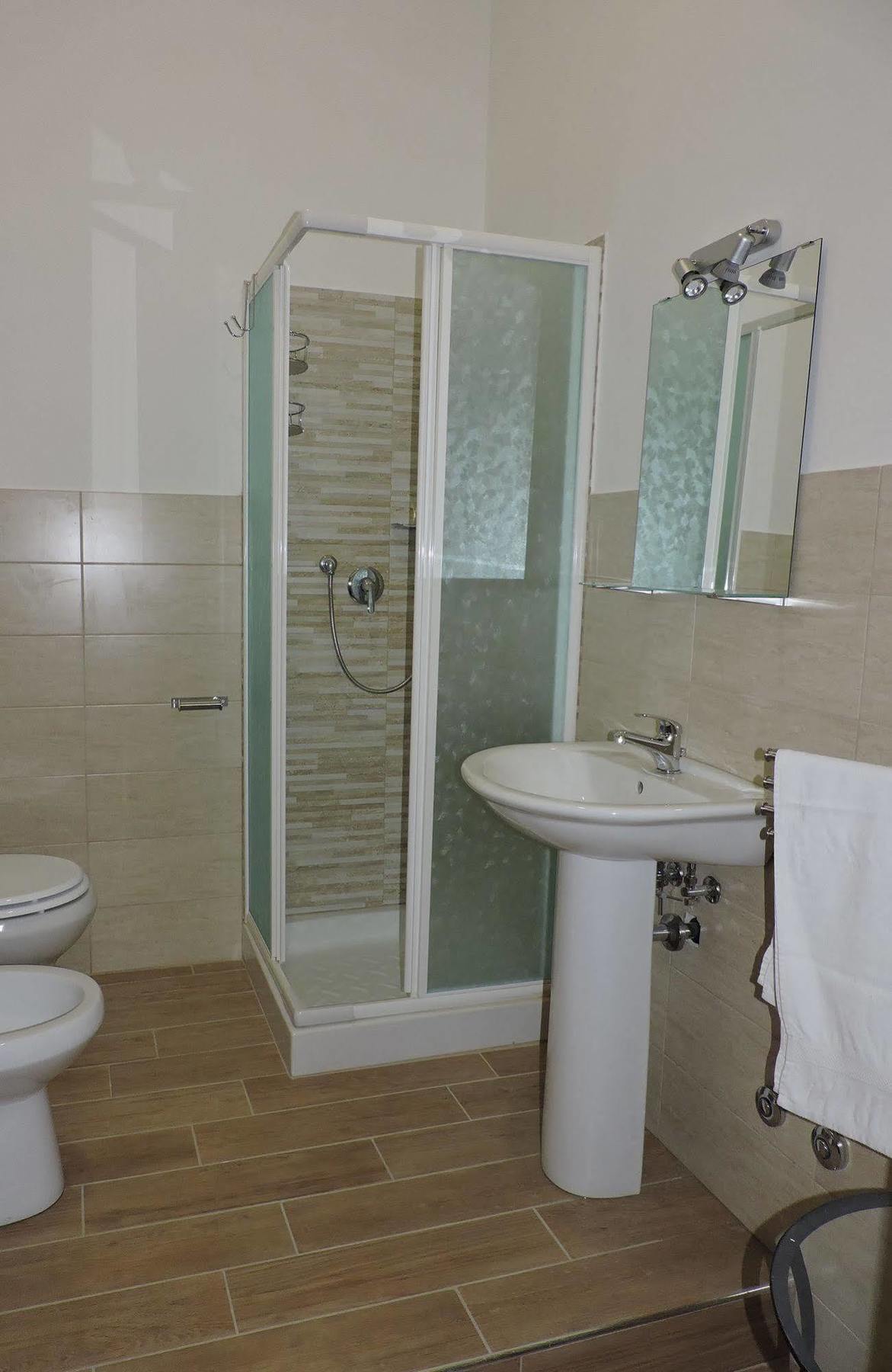 Living Rome Ottaviano B&B ภายนอก รูปภาพ
