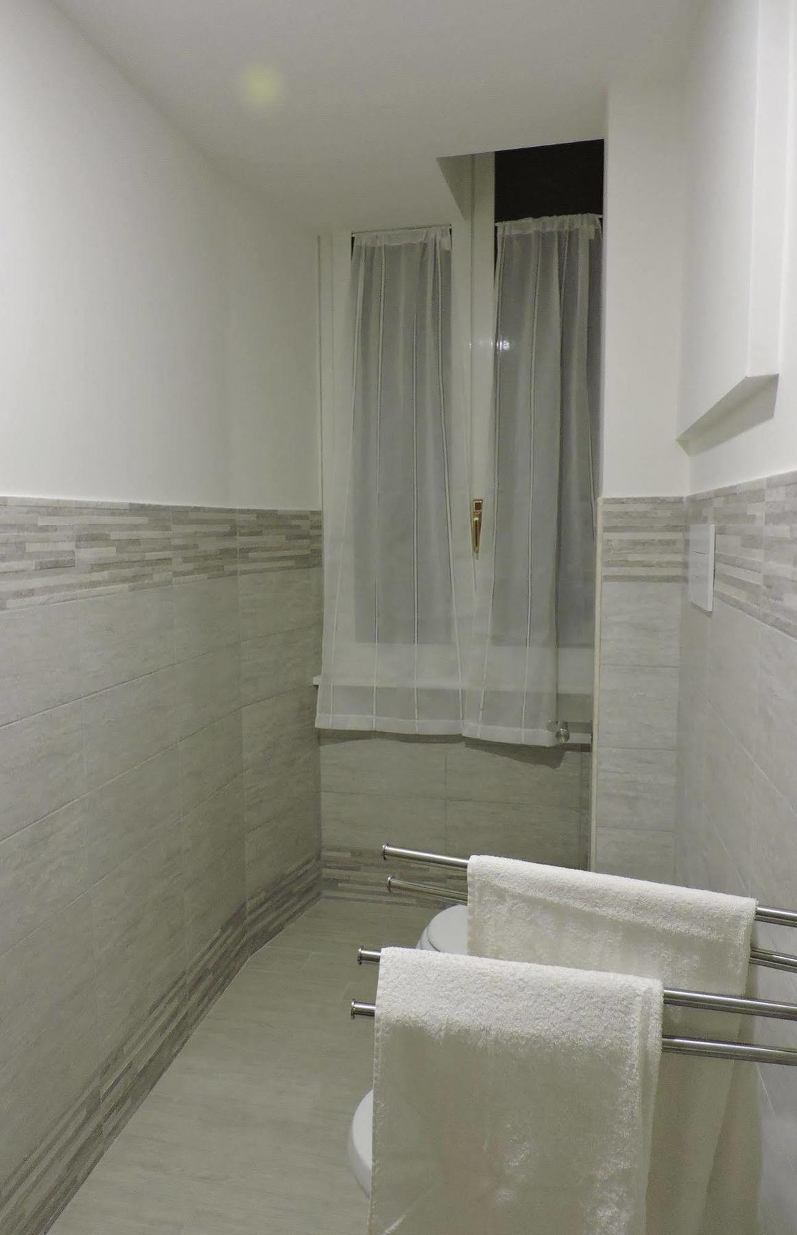 Living Rome Ottaviano B&B ภายนอก รูปภาพ